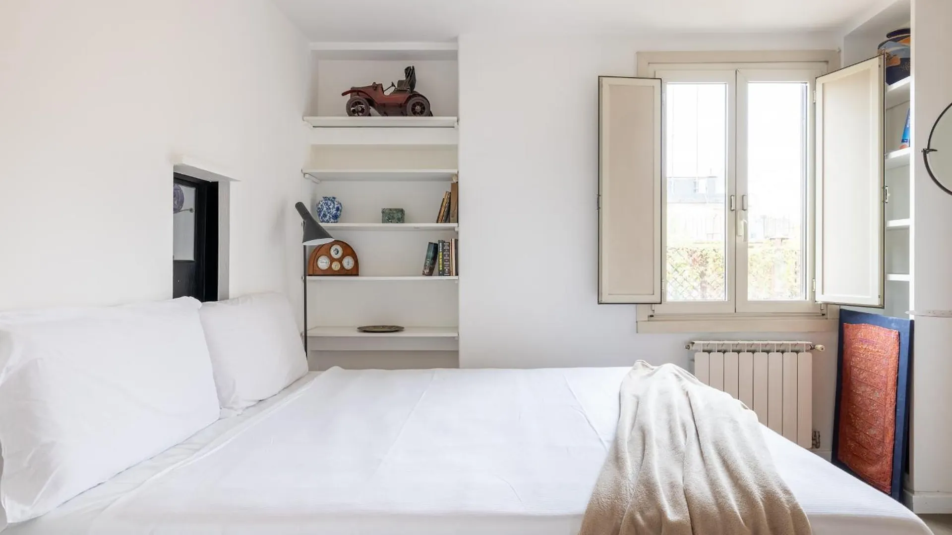 Pantheon Apartment With Terrace 로마 0*,  이탈리아